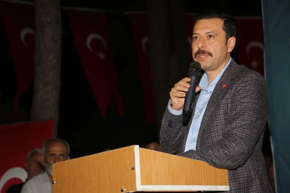 Mahmut Atilla Kaya İzmir'e Sordu Kamuoyu Araştırmasında İzmir'in En Önemli Sorunu Belli Oldu (3)