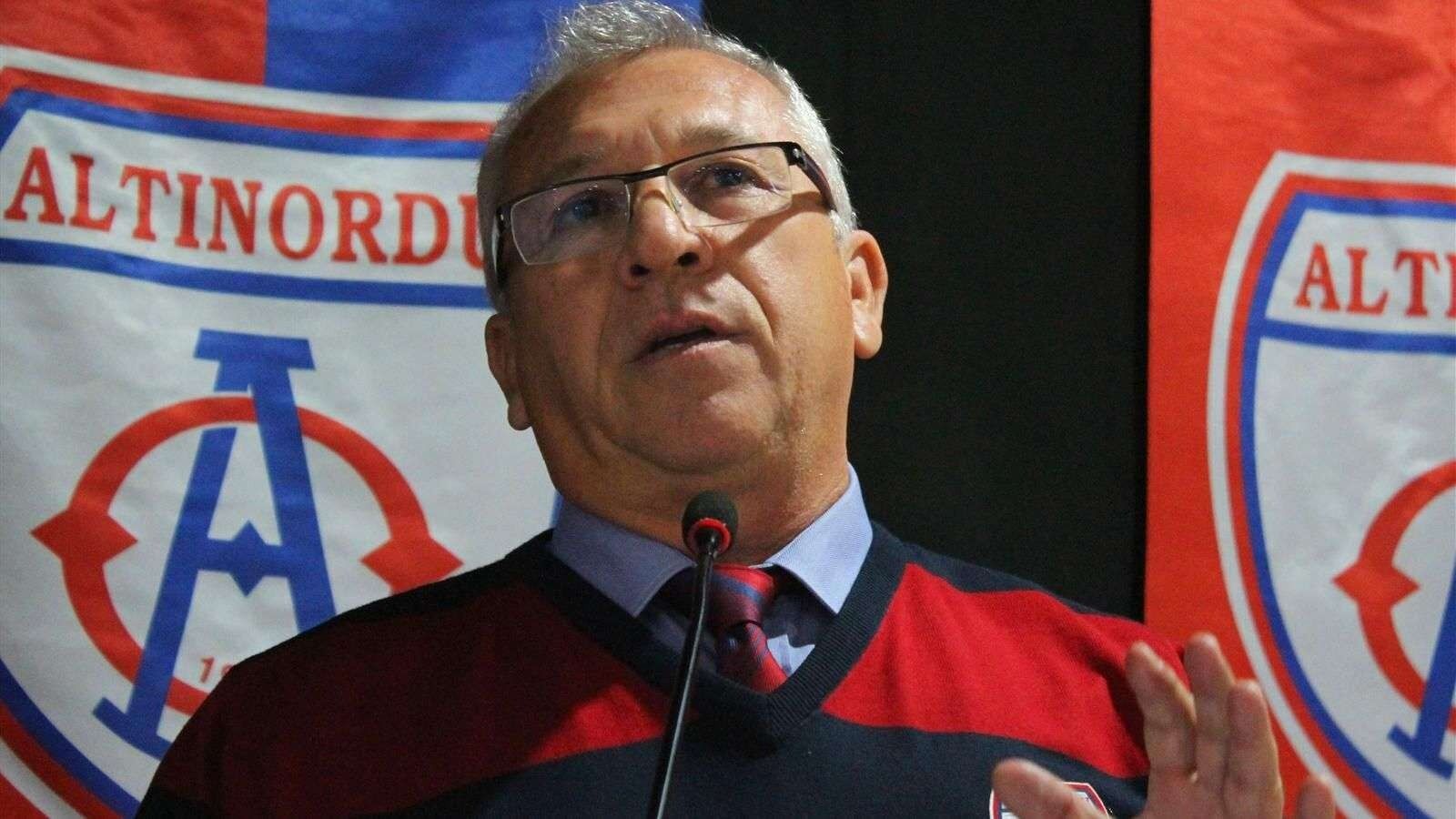 Mehmet Özkna