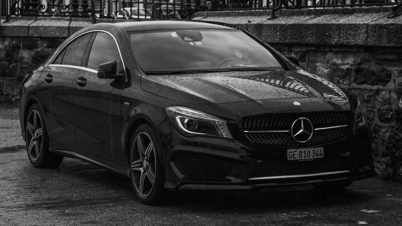 Mercedes Benz
