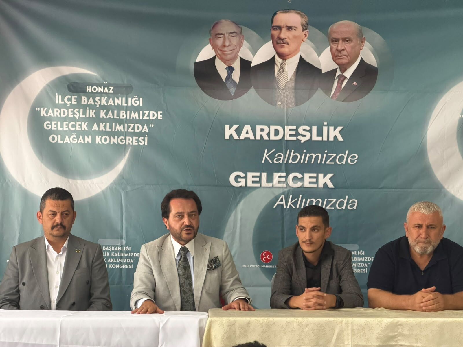Mhp Ilçe Kongreleri (6)
