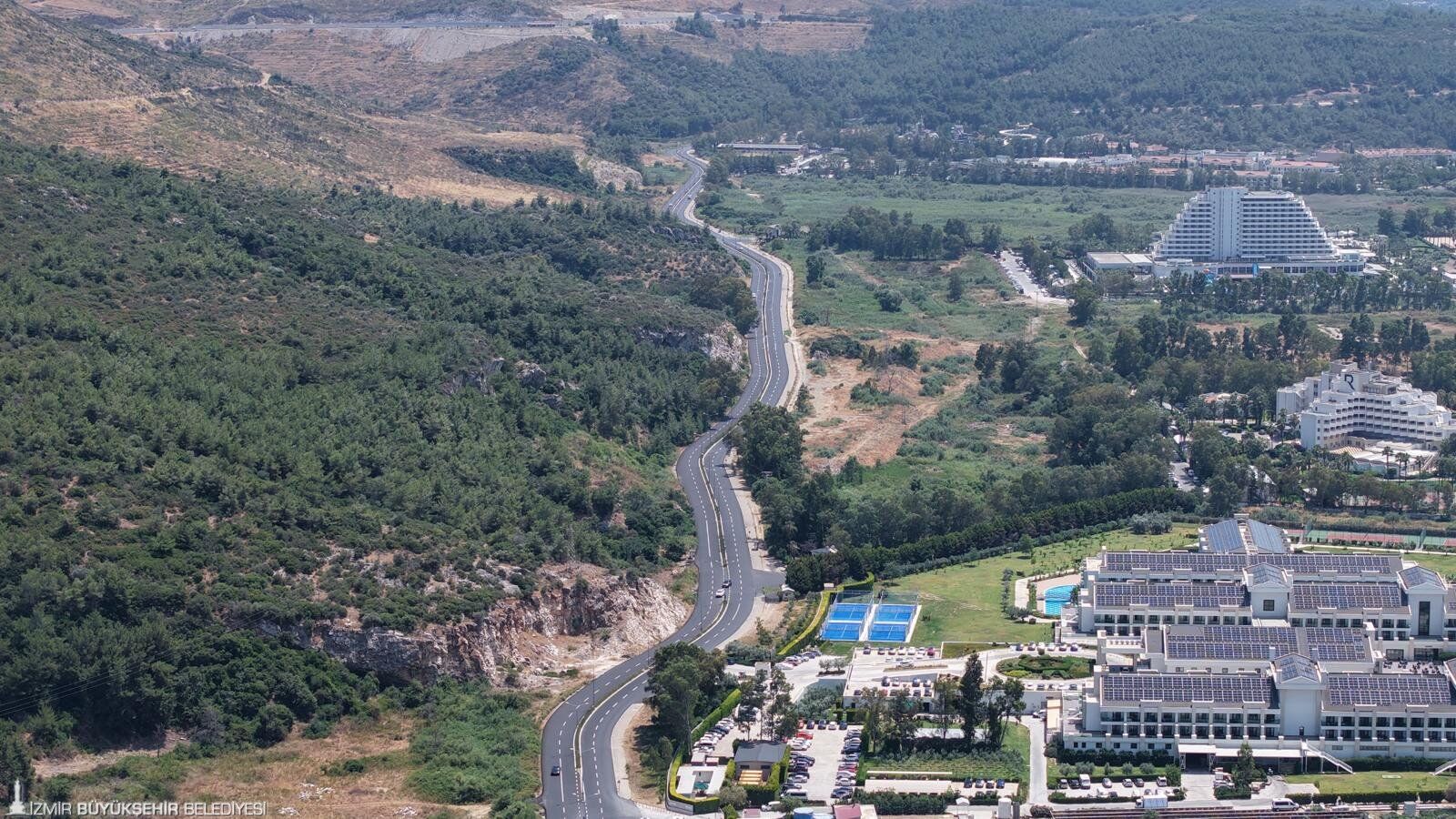 Pamucak Kuşadası Yolu Yenilendi, Efes'e Ulaşım Rahatladı (3)