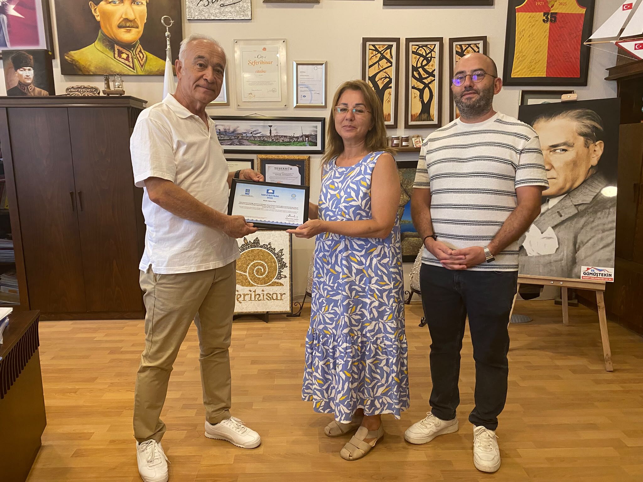Seferihisar'da 10 Plaj 2026'Da Mavi Bayrak Aldı (2)