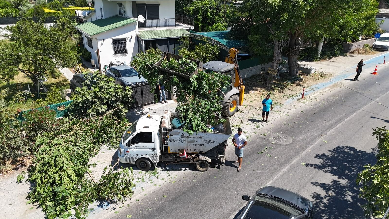 Seferihisar'da Altyapı Ve Yol Çalışmaları Hız Kazandı (4)
