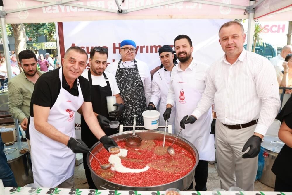 Şehzadeler’de Muharrem Ayı Bereketi 222