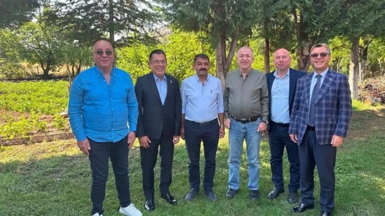 CHP’den Kale Belediye Başkanı seçilen Erkan Hayla, Zafer Partisi’ne katılarak siyasi kariyerindeki dördüncü parti değişikliğini yaptı. Günler önce CHP Genel Başkanı Özgür Özel’e destek mesajı paylaşan Hayla’nın kararı dikkat çekerken, transferi Ümit Özdağ sosyal medya hesabından duyurdu.