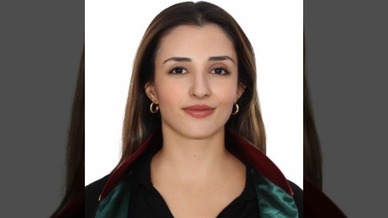 Denizli Barosu Gençlik Meclisi, adliyedeki fahiş fotokopi fiyatlarına isyan etti. Dışarıda 36 lira olan çıktıya adliyede 96 lira ödeyen genç avukatlar, resmi dilekçeyle baroya başvurdu.