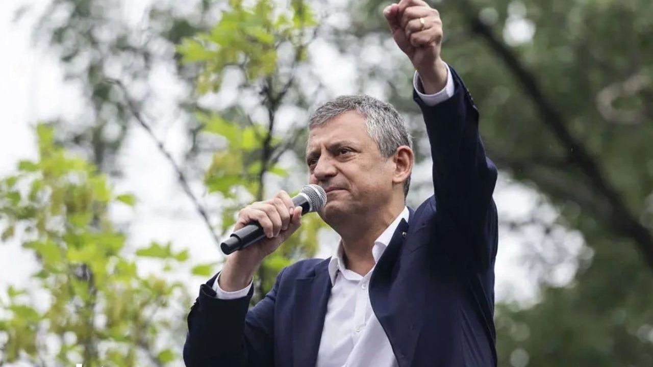 Özgür Özel’den iktidara ‘15 Temmuz’ göndermesi: Sandık gidiyorsa sokak meşrudur