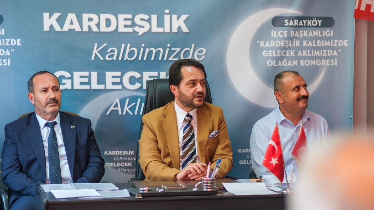 MHP Denizli'de kongre maratonu başladı. Ay sonuna kadar sürecek sürecin ilk ayağında Babadağ'da Eyvaz Gürağaç, Sarayköy'de ise Kaya Temelli ilçe başkanlığına seçildi.