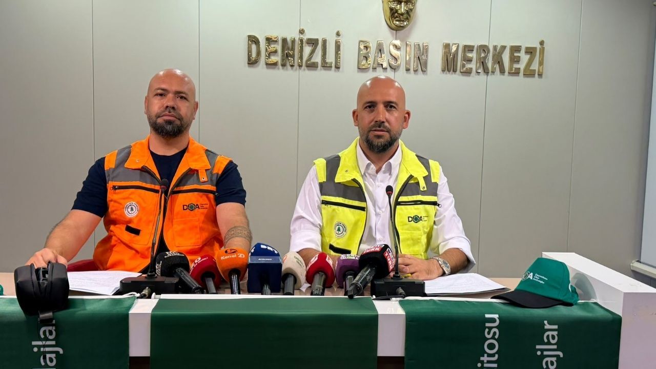 DOA kapsamında dev şehirleri geride bırakarak Türkiye ikincisi olan Denizli, 20 günde 1 milyondan fazla ambalaj topladı. Osmanlı Atık Yönetim Yönetim Kurulu Başkanı Volkan Kartlı, “Hedef, şehri geri dönüşümde Türkiye’nin lideri yapmak” dedi.