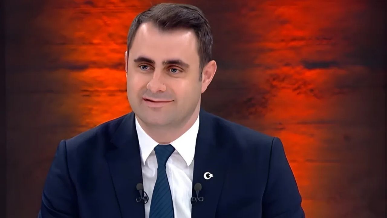 Lozan Barış Antlaşması’nı “cephedeki destanın diplomasi masasında taçlandığı, Cumhuriyet'in tapusu” olarak nitelendiren Çağatay Güç, Lozan Antlaşması’nın milletin bağımsızlık, birlik ve beraberlik iradesinin en büyük ilanı olduğunu vurguladı.