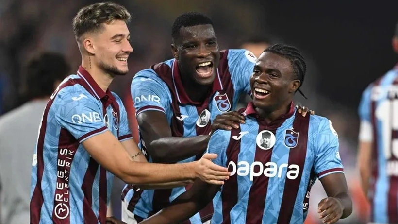 Trabzonspor’un Eline Geçen Bonservis Bedeli Dudak Uçuklattı 7 Oyuncu Ile Yollar Ayrıldı!