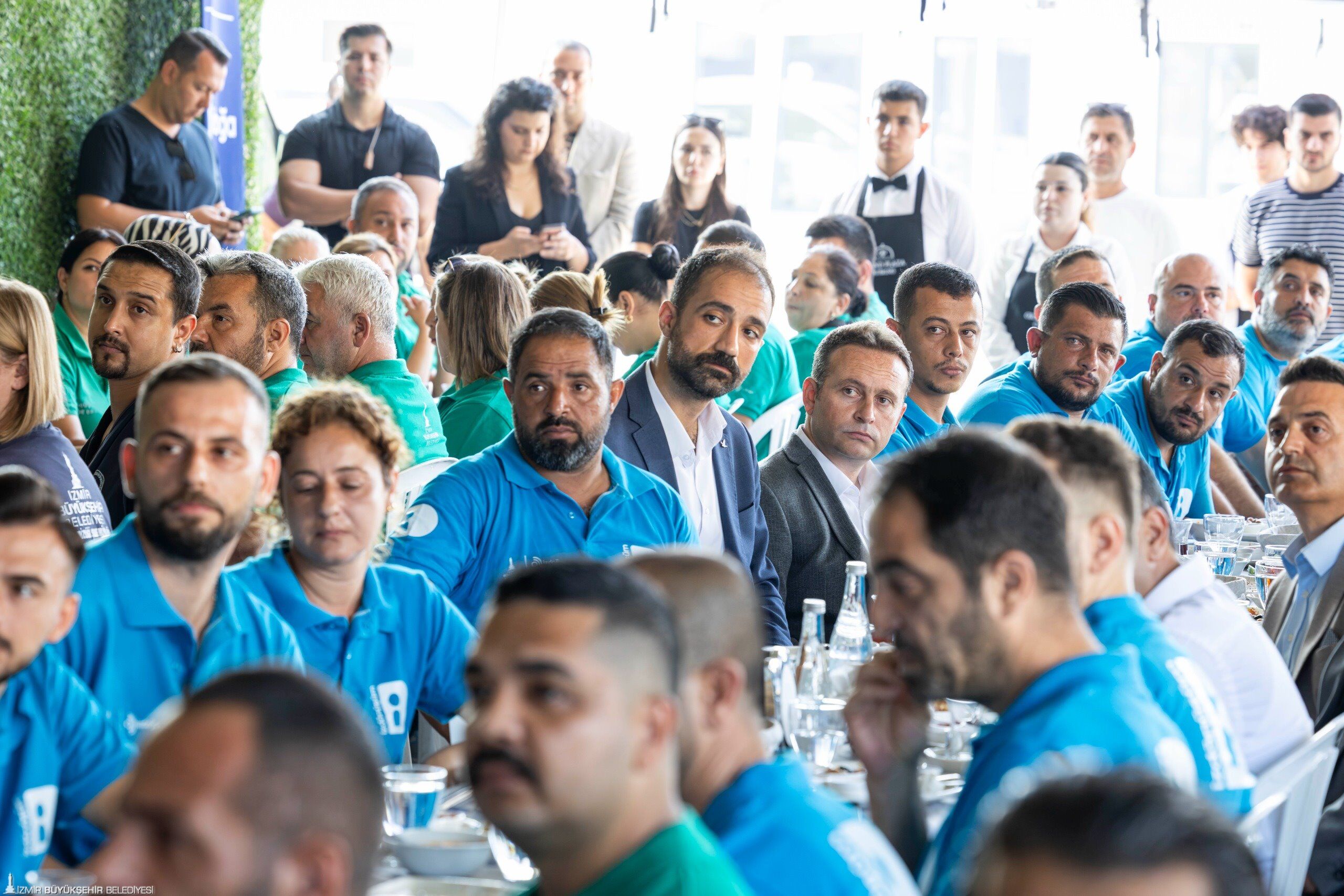 Tugay İzdönüşüm Personeliyle Buluştu 'Türkiye’de Bu Işi En Başarılı Yapan Belediyeyiz' (3)