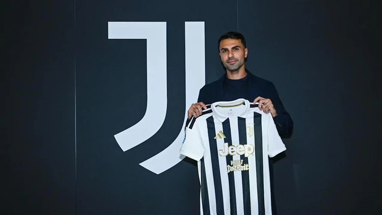 Zeki Çelik Juventus