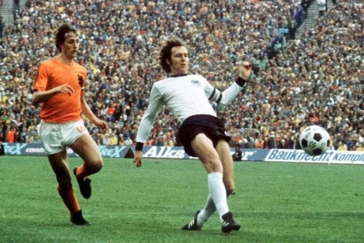 1. Franz Beckenbauer