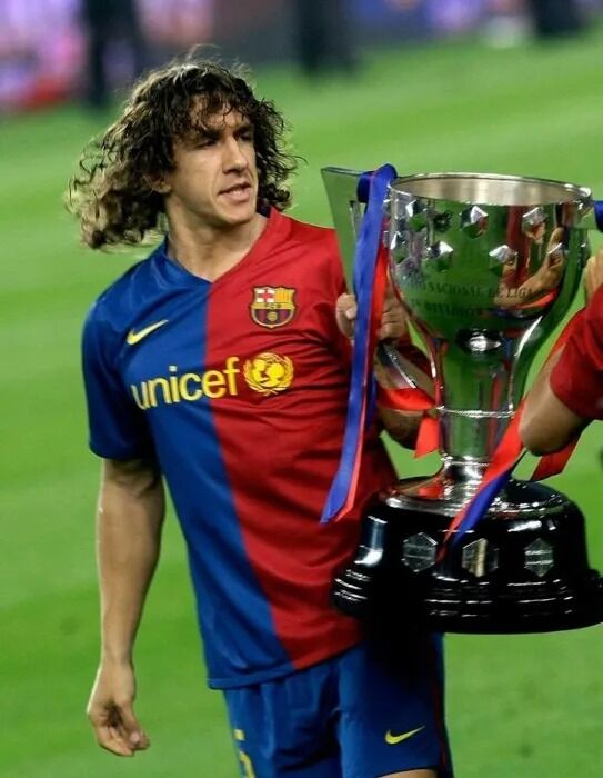 13. Carles Puyol