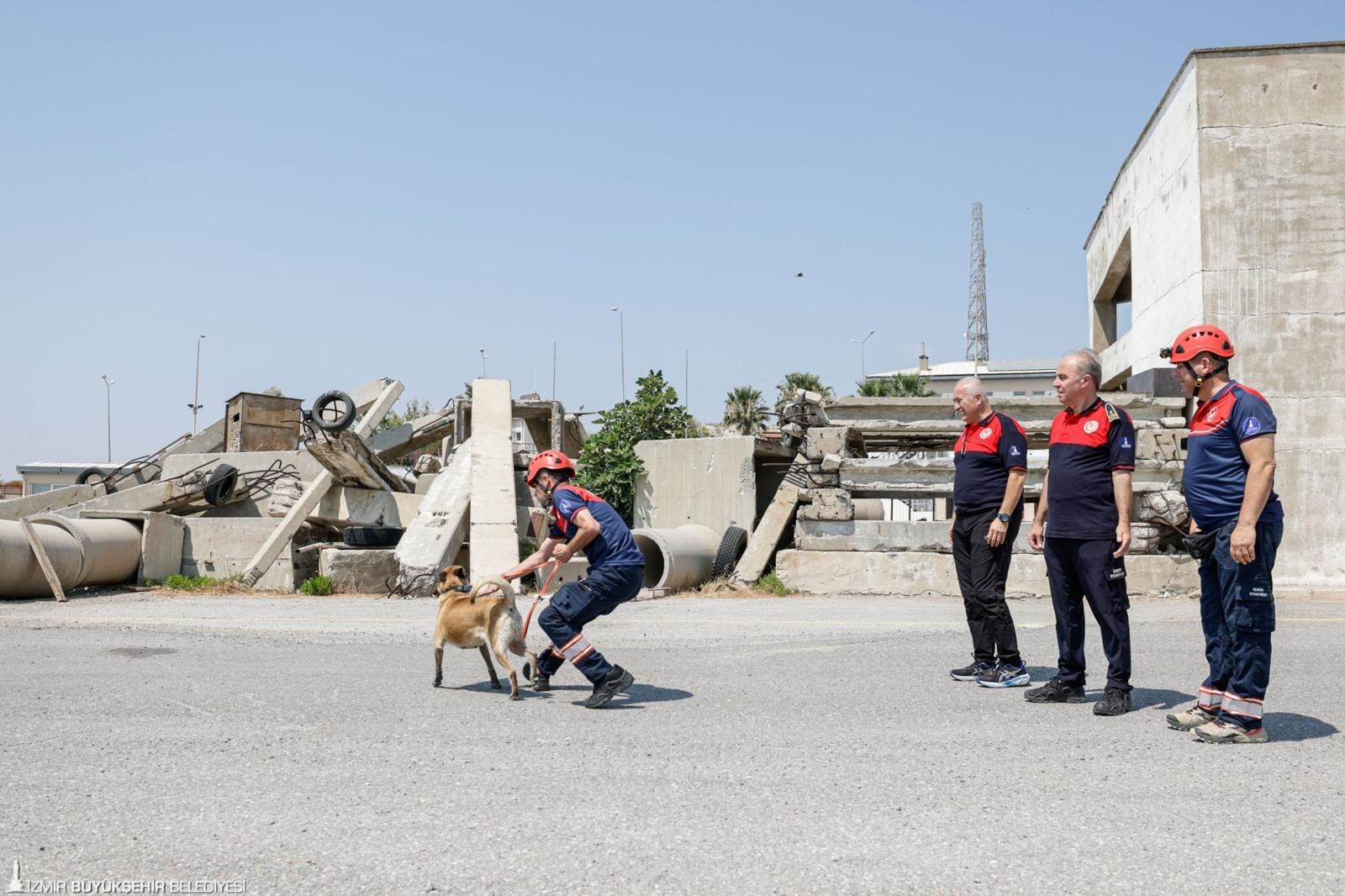 17 Ağustos Tanıkları Anlattı 27 Yıl Geçti Ama O Acı Hiç Dinmedi (1)