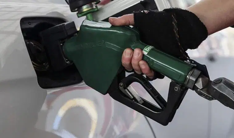 1Bu Fiyatlara Kanmayın, Gece Yarısı Yeni Zam Geliyor 3 Ağustos Güncel Benzin, Motorin, Otogaz Fiyatları!