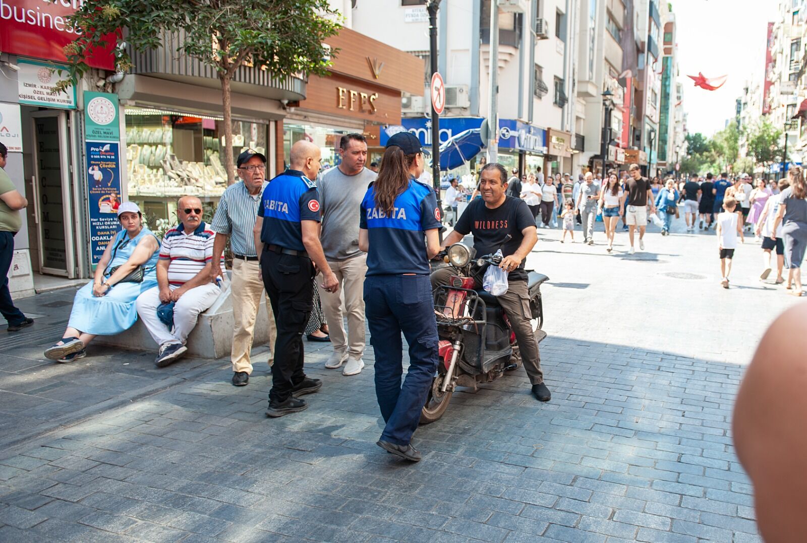 Karşıyaka Belediyesi Çarşı Denetim 2
