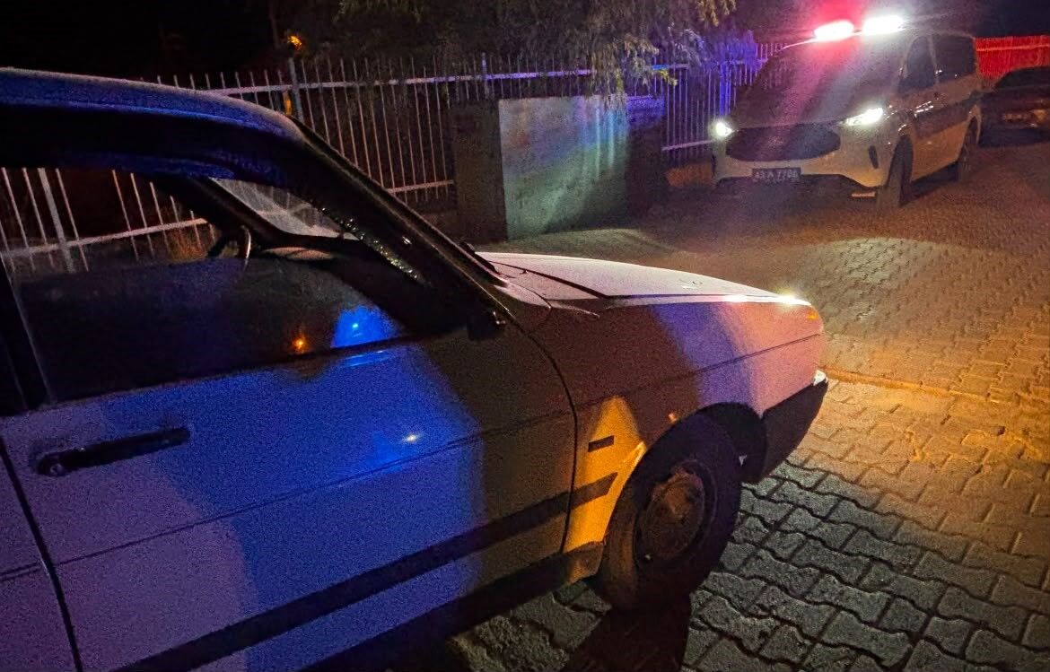 Tavşanlı'da otomobil yayaya çarptı sürücü kaçarken yakalandı