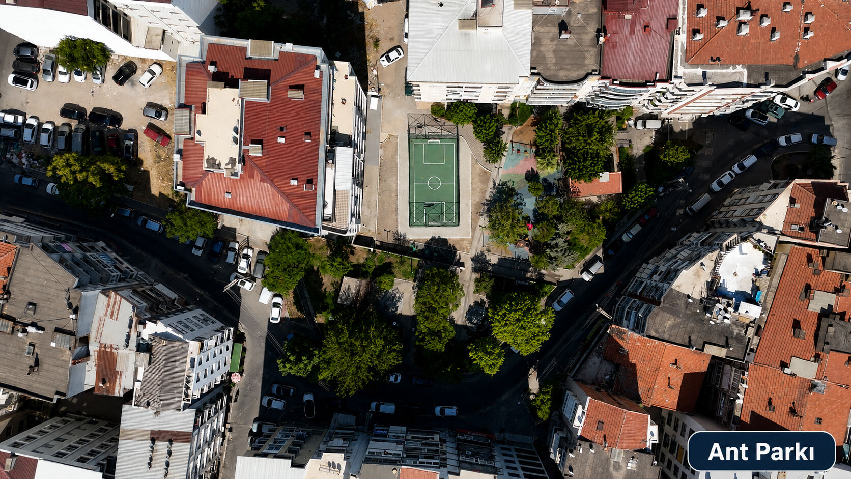 5 Farklı Mahalleye 5 Yeni Mini Futbol Sahası! (3)