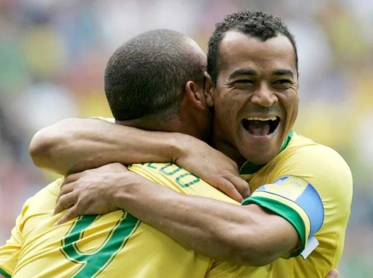 7. Cafu