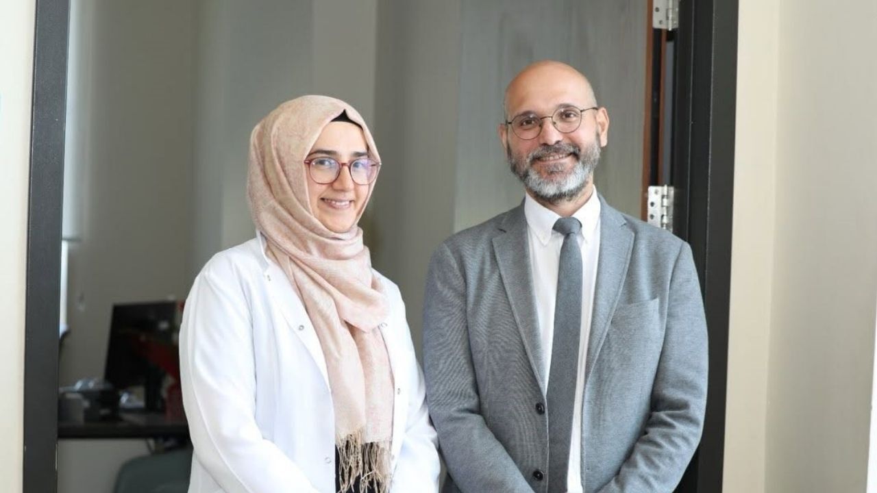 76 Yaşındaki Kanser Hastasına Genel Anestezisiz Ameliyat1