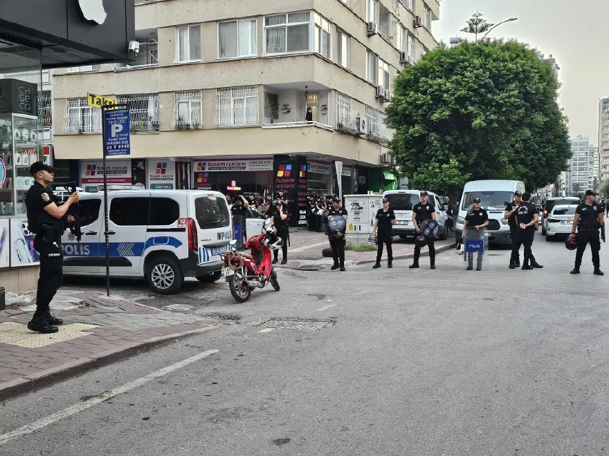 Alparslan Kuytul, Eşi Semra Kuytul Gözaltına Alındı Furkan Vakfı Ve Alparslan Kuytul Kimdir-2