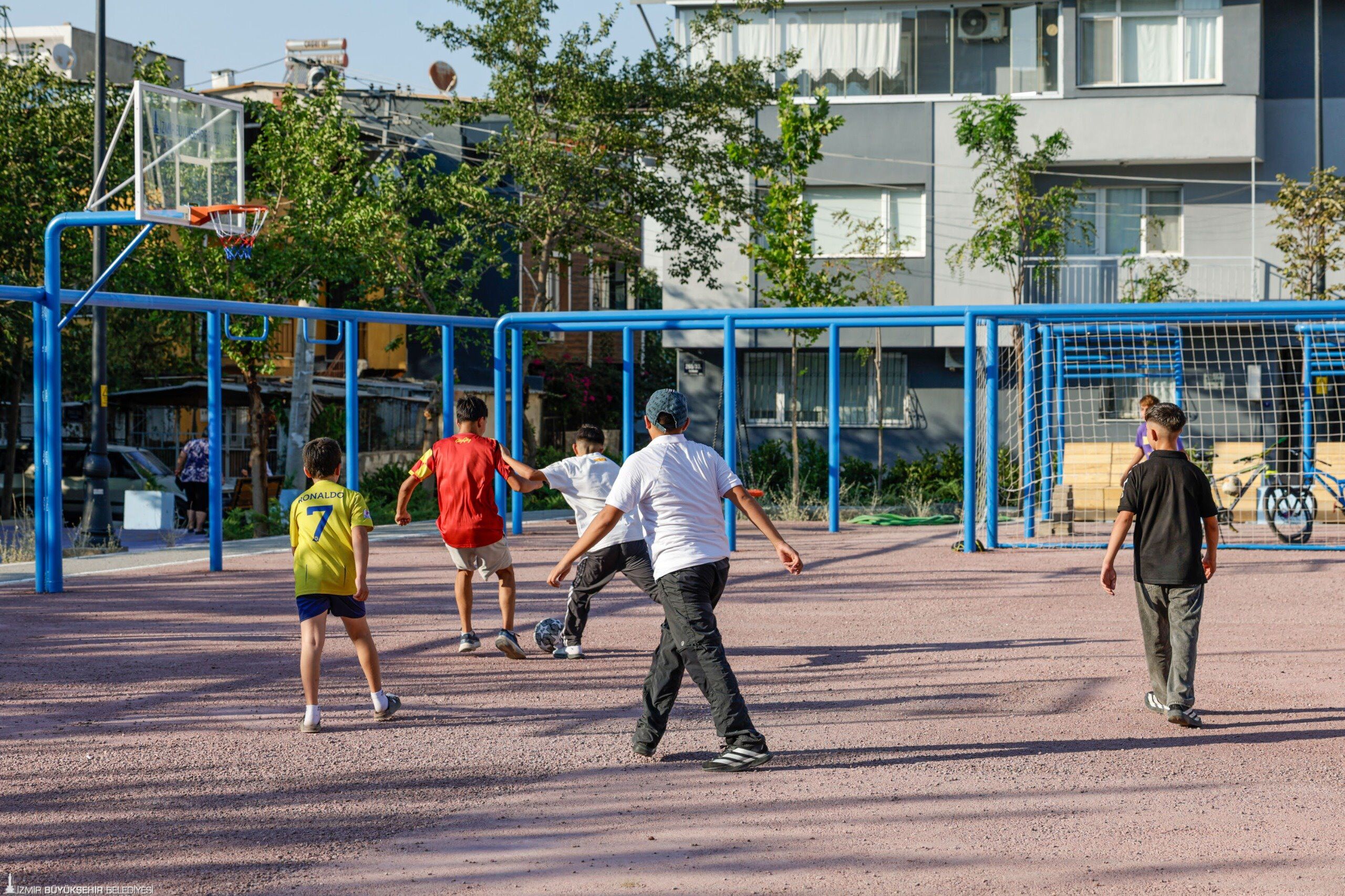 Atıl Araziden Çocukların Yeni Yuvasına Buca’da Yeni Park (3)