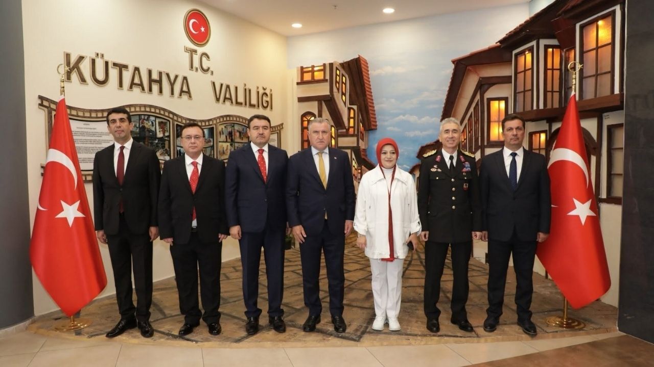 Bakan Bak’tan Kütahya Valiliğine Ziyaret1