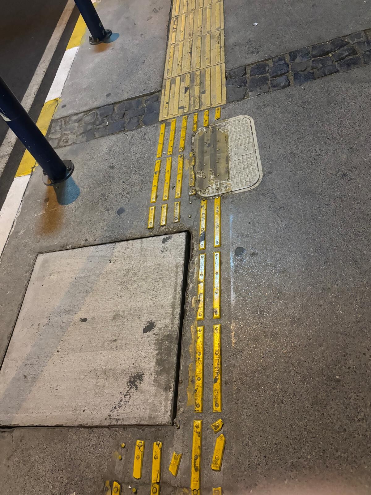 Balçova'da Yollar Yenilenirken, Engelliler Unutuldu! (6)