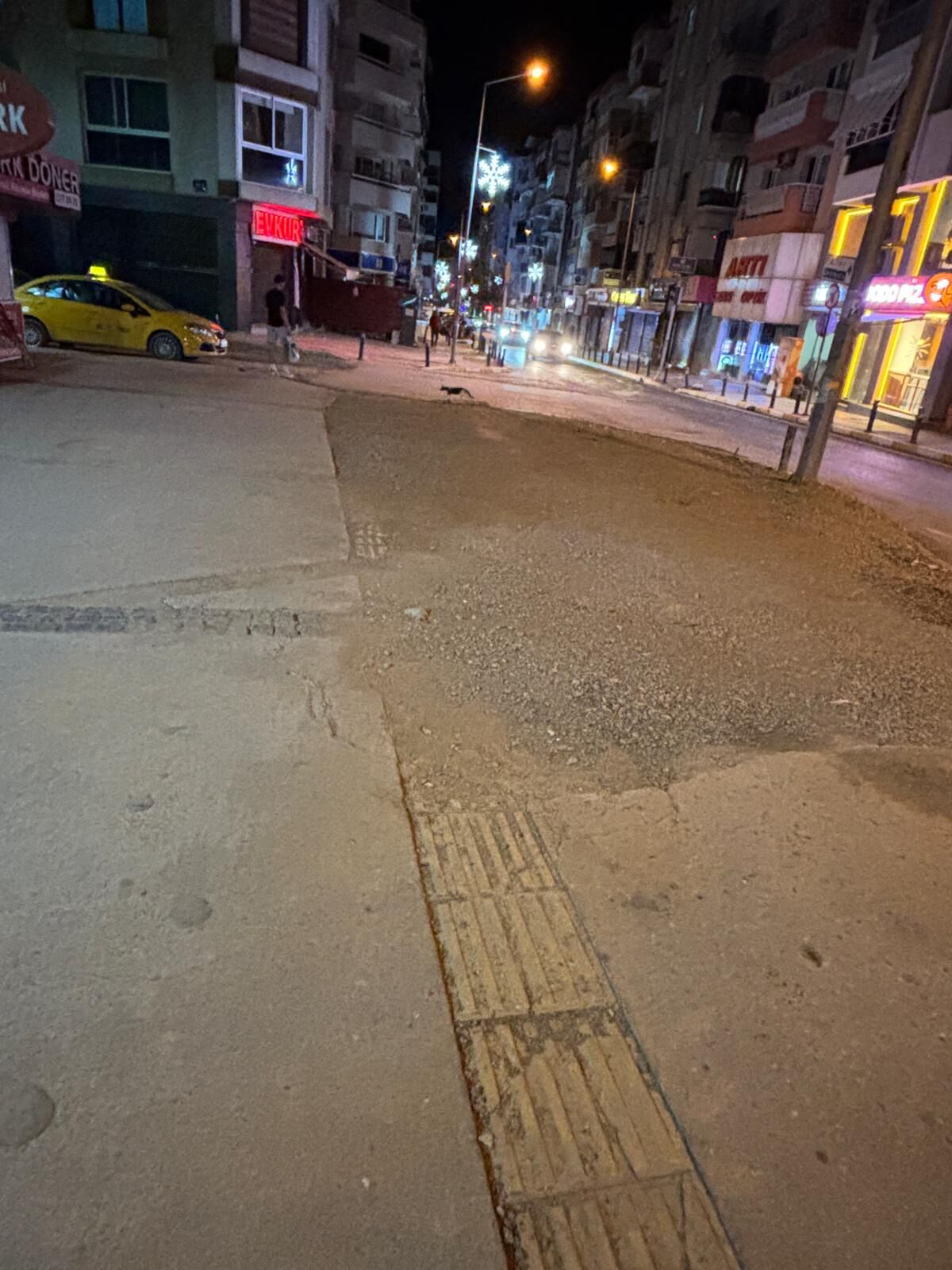 Balçova'da Yollar Yenilenirken, Engelliler Unutuldu! (8)