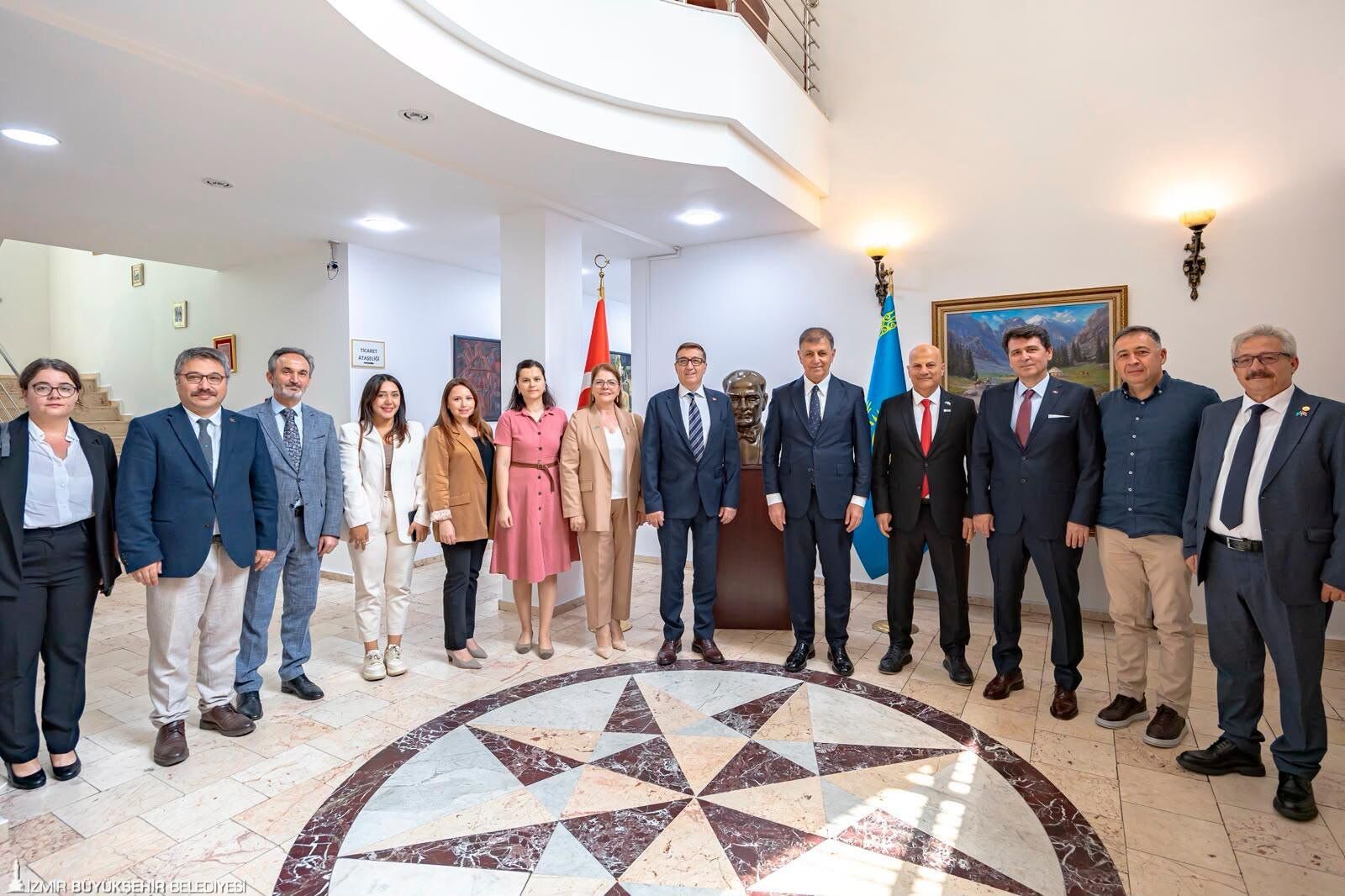 Başkan Tugay'dan Kazakistan Çıkarması 'İpek Yolu’nun Bugün Yeniden Güçlenmesini Istiyoruz' (6)