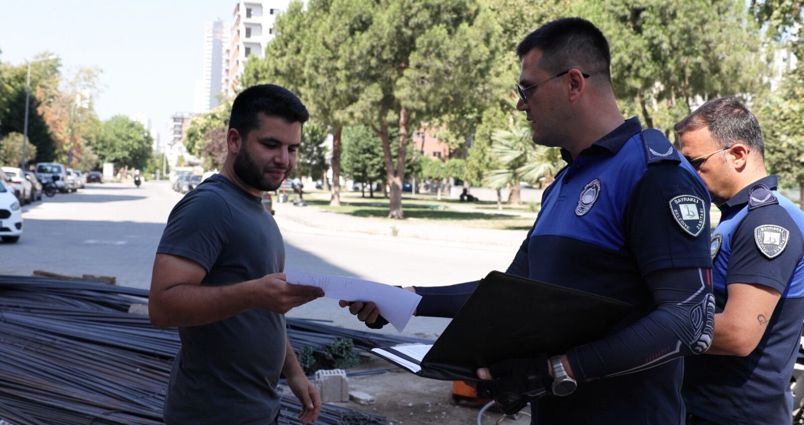 Bayraklı'da Şantiyelere Sıkı Denetim 7 Gün Süre Veriliyor (4)