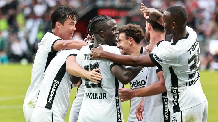 Beşiktaş Hradec Králové Maçı Ne Zaman, Saat Kaçta, Hangi Kanalda Muhtemel 11’Ler Ne Trossard Kadroya Yazıldı Mı (4)
