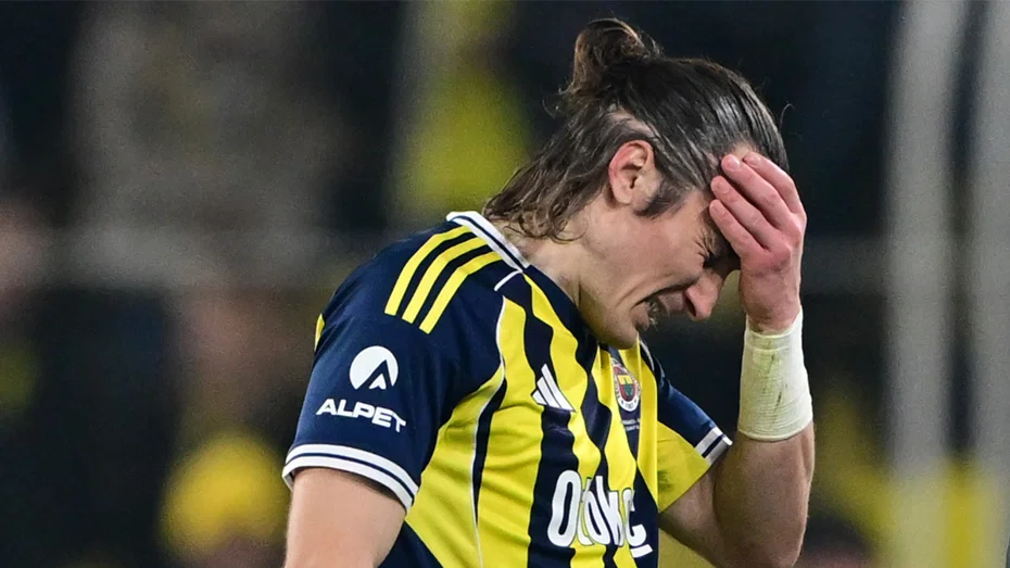 Çağlar Söyüncü Satılmak Üzere Çağlar Söyüncü Fenerbahçe’den Ayrılıyor Mu-2