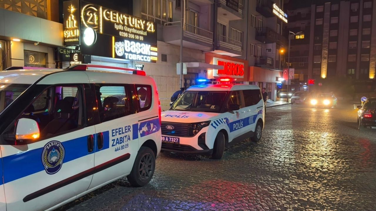 Çatıdan Düşen Parça3