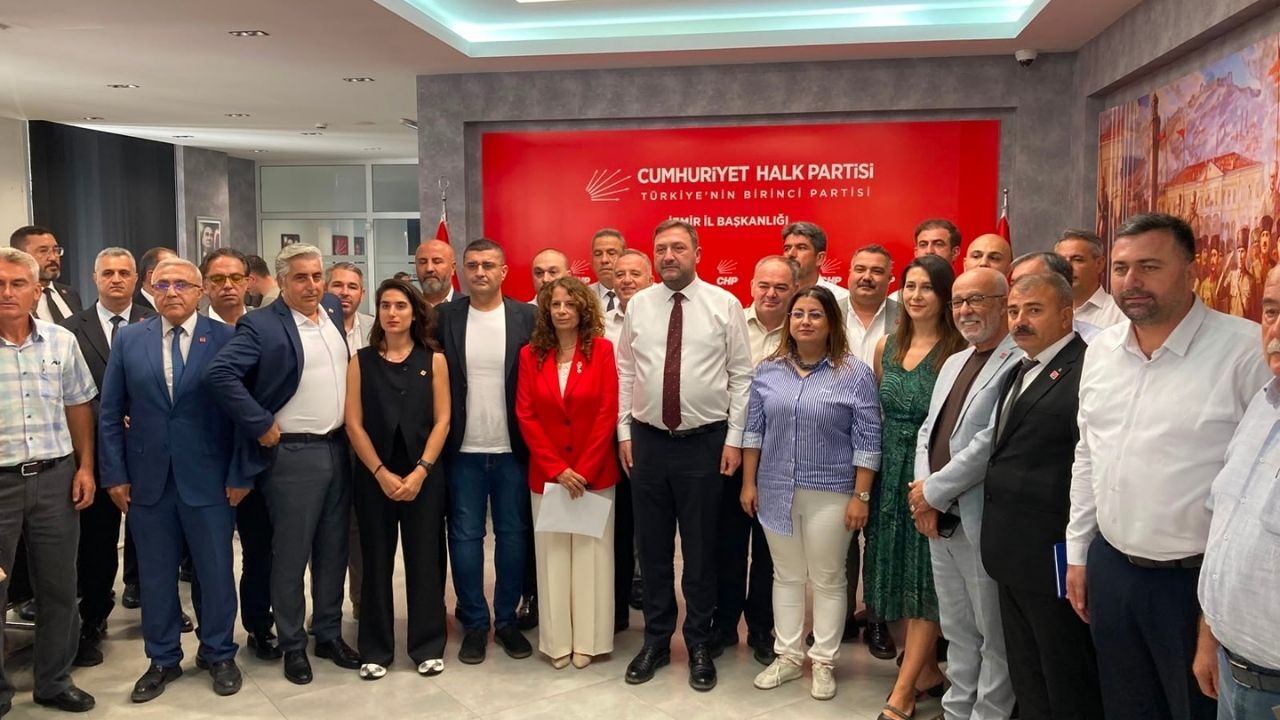 Chp’den Onur Emrah Yıldız’a Ortak Destek İzmir Örgütü Tek Vücuttur!1