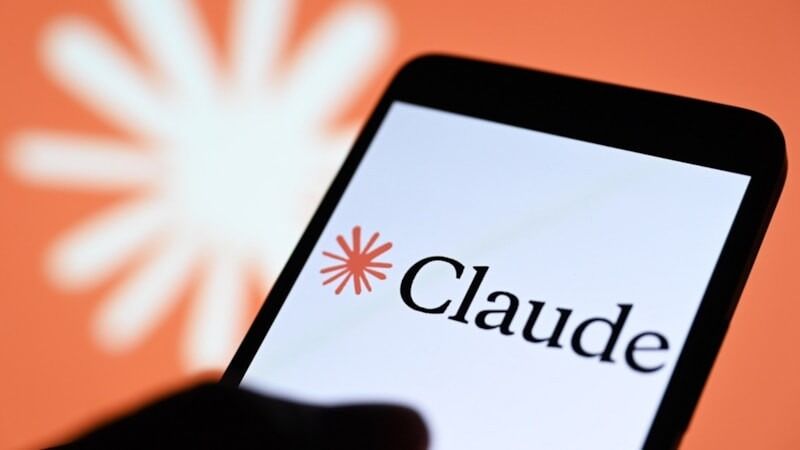 Claude Çöktü Mü, Neden Açılmıyor 33
