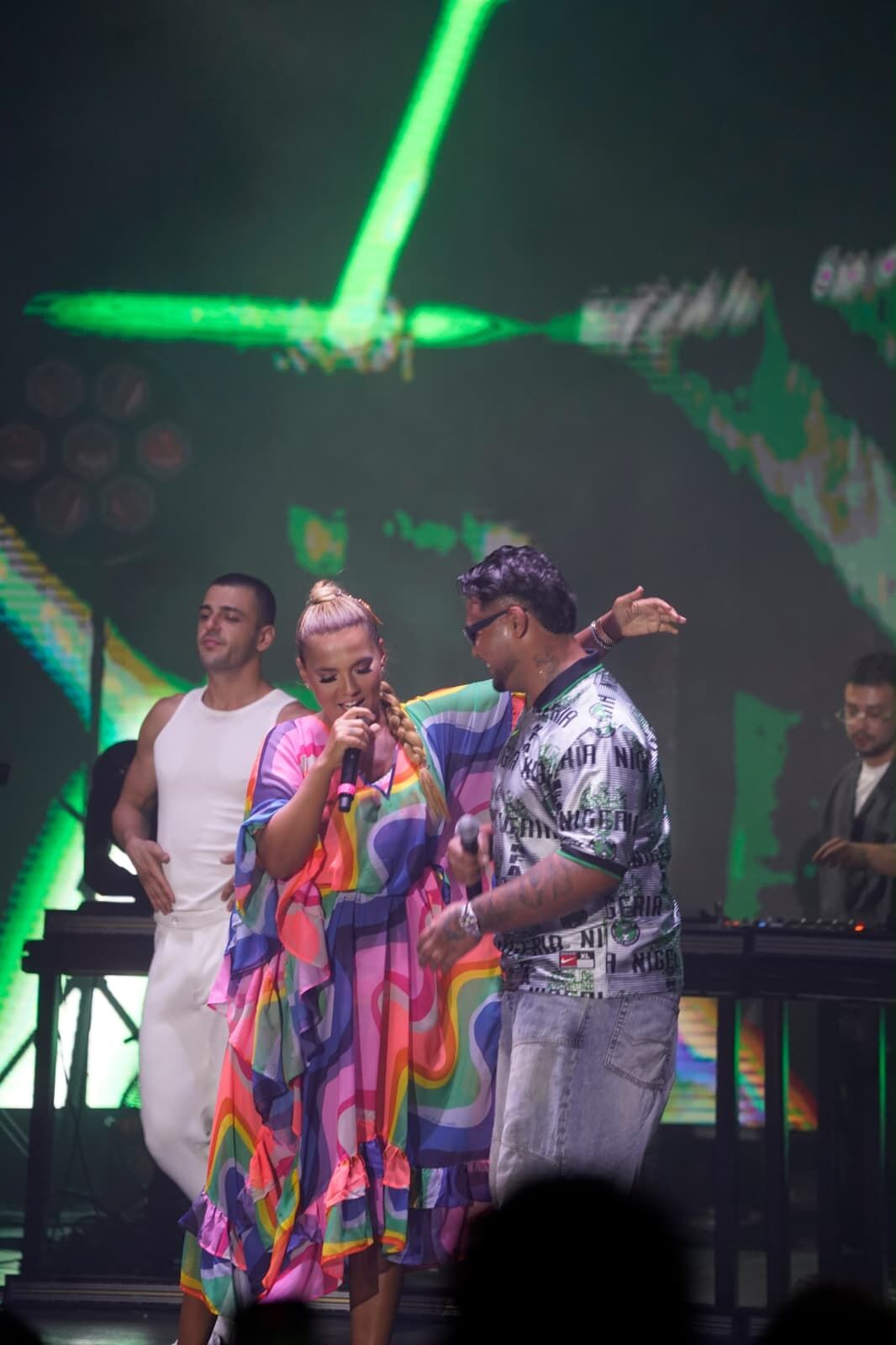 Demet Akalın, Sefo Ve Lvbel C5 Bodrum’u Salladı