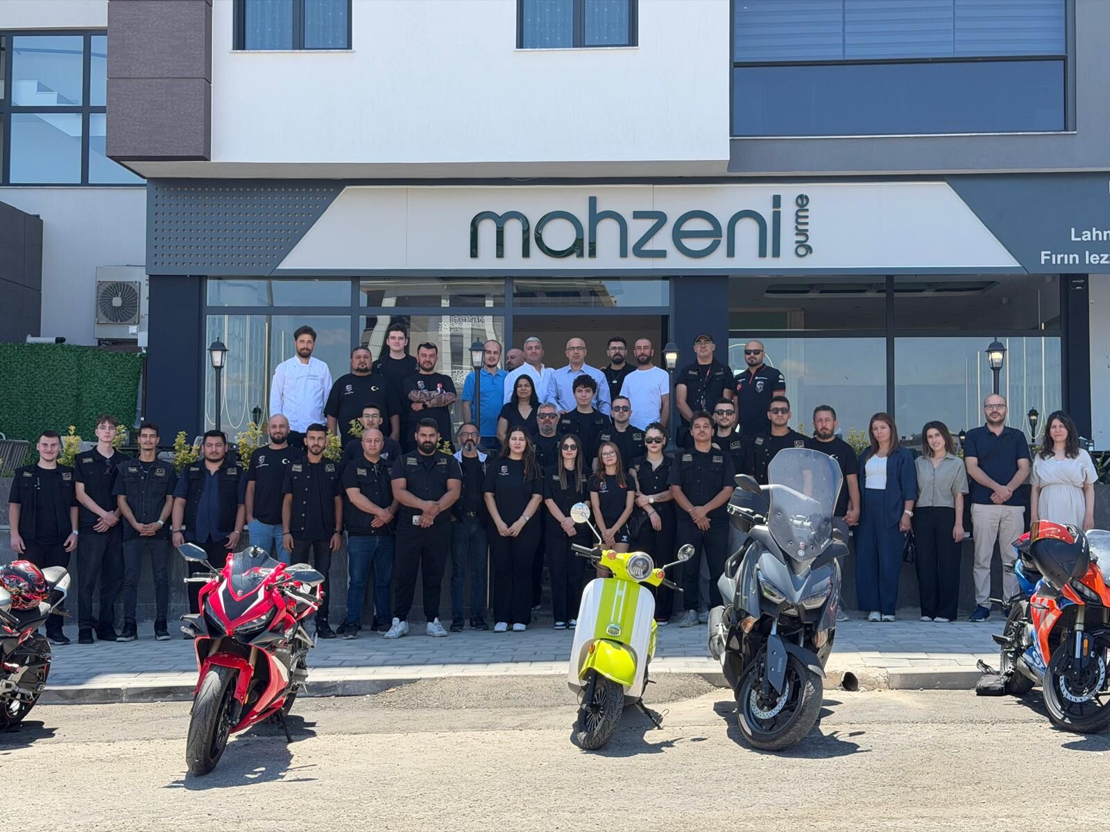 Denizli'de Yakılan Bir Kıvılcım 258 Motor Kulübü 250 Çocukla Bir Arada (1)-1