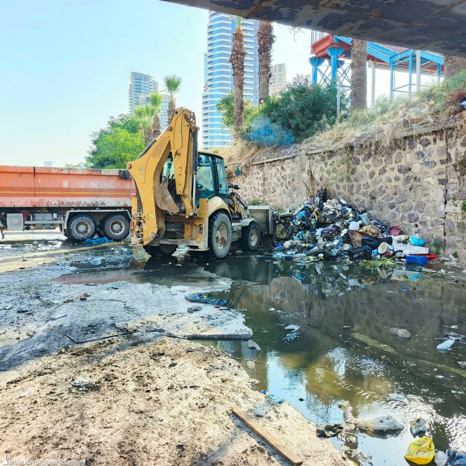 Derelerden Buzdolabı Bile Çıktı! İzsu’dan Duyarlılık Çağrısı (2)