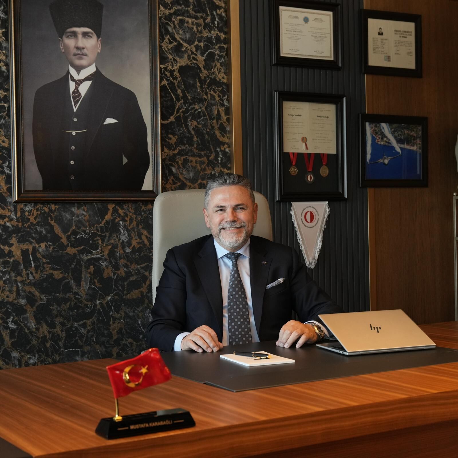 Ebso’da Seçim Yarışı Kızıştı Mustafa Karabağlı Turkuaz Ile Sahaya Indi!-1