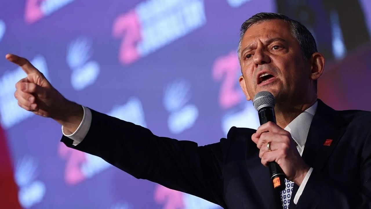 Ekrem İmamoğlu’nun “Millet Şahidimdir” Kitabının Satışı Yasaklandı Özgür Özel