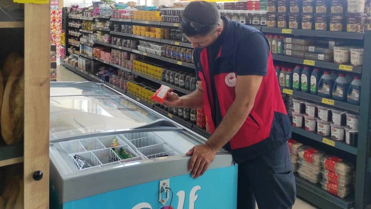Emet'te Gıda Işletmelerine Yönelik Denetimler Sürüyor2