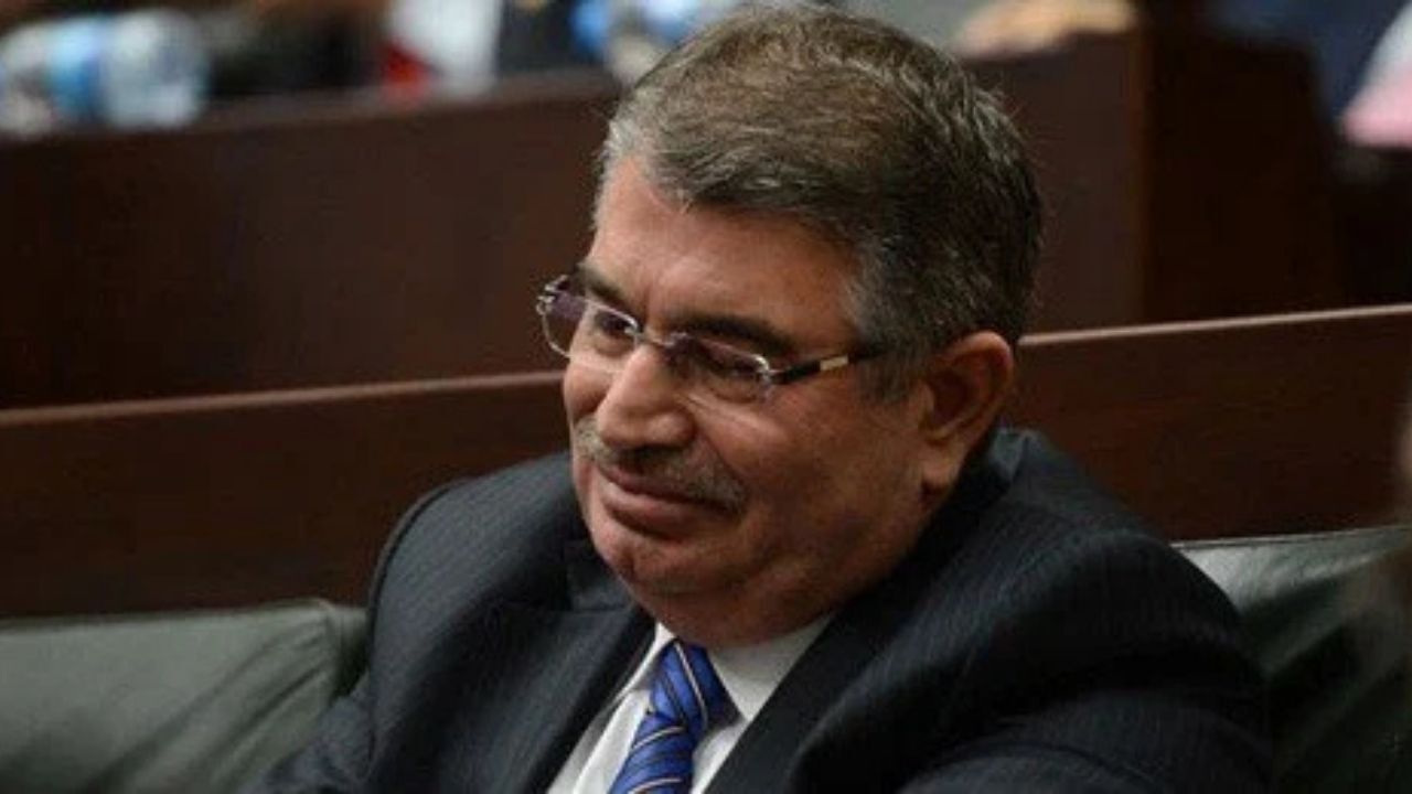 Eski Bakandan Ilk Açıklama1