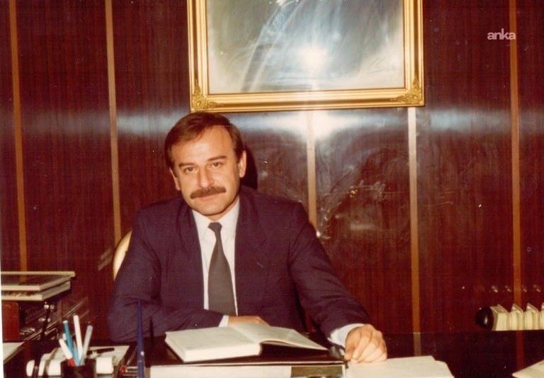 Eski Chp Genel Başkan Vekili Cevdet Selvi Hayatını Kaybetti Cevdet Selvi Kimdir, Kaç Yaşındaydı (1)