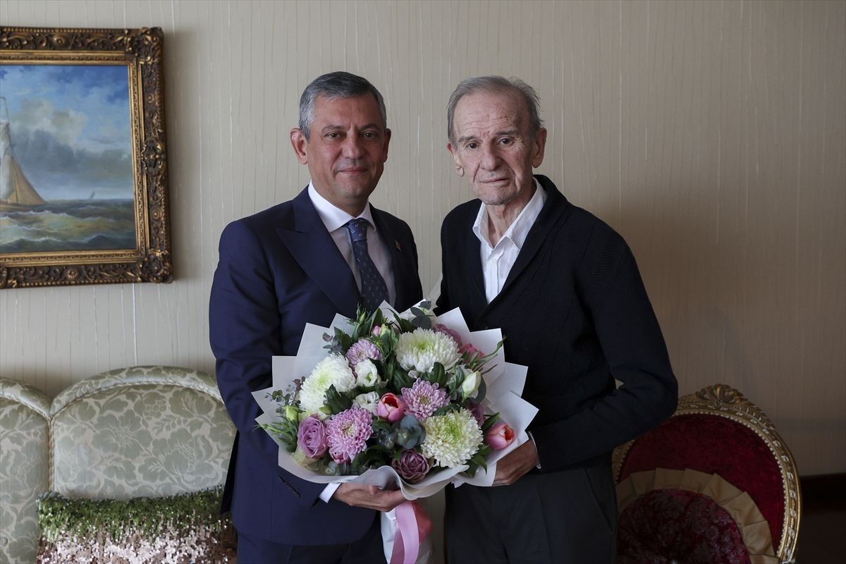Eski Chp Genel Başkan Vekili Cevdet Selvi Hayatını Kaybetti Cevdet Selvi Kimdir, Kaç Yaşındaydı (2)