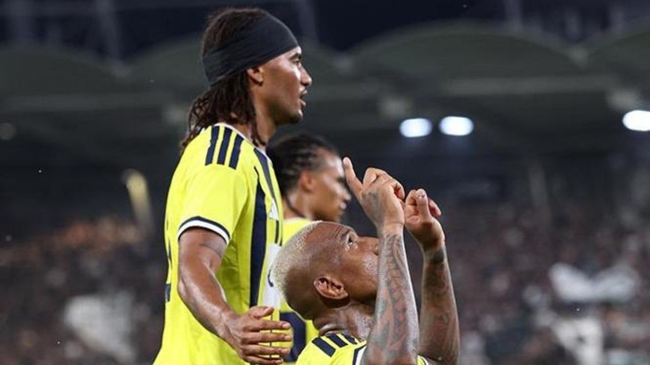 Fenerbahçe, Sturm Graz'ı Deplasmanda Devirdi