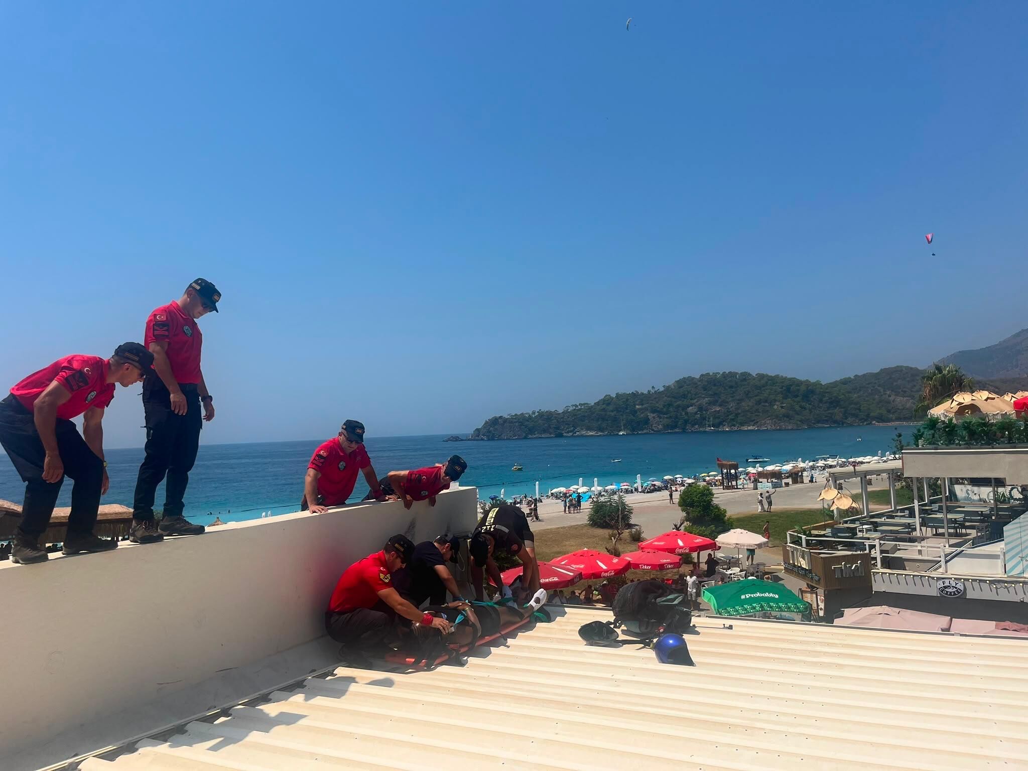Fethiye'de Yamaç Paraşütü Deneyimi Kötü Sonuçlandı Yaralılar Var! (3)