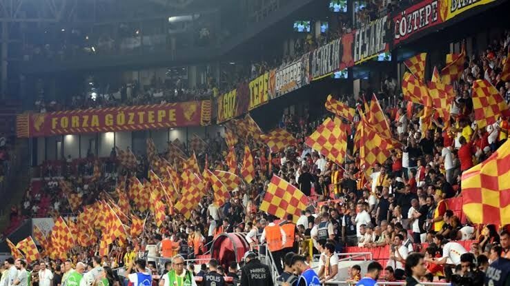 'Forza' Ve 'Yalı' Taraftar Gruplarına Baskın!-1